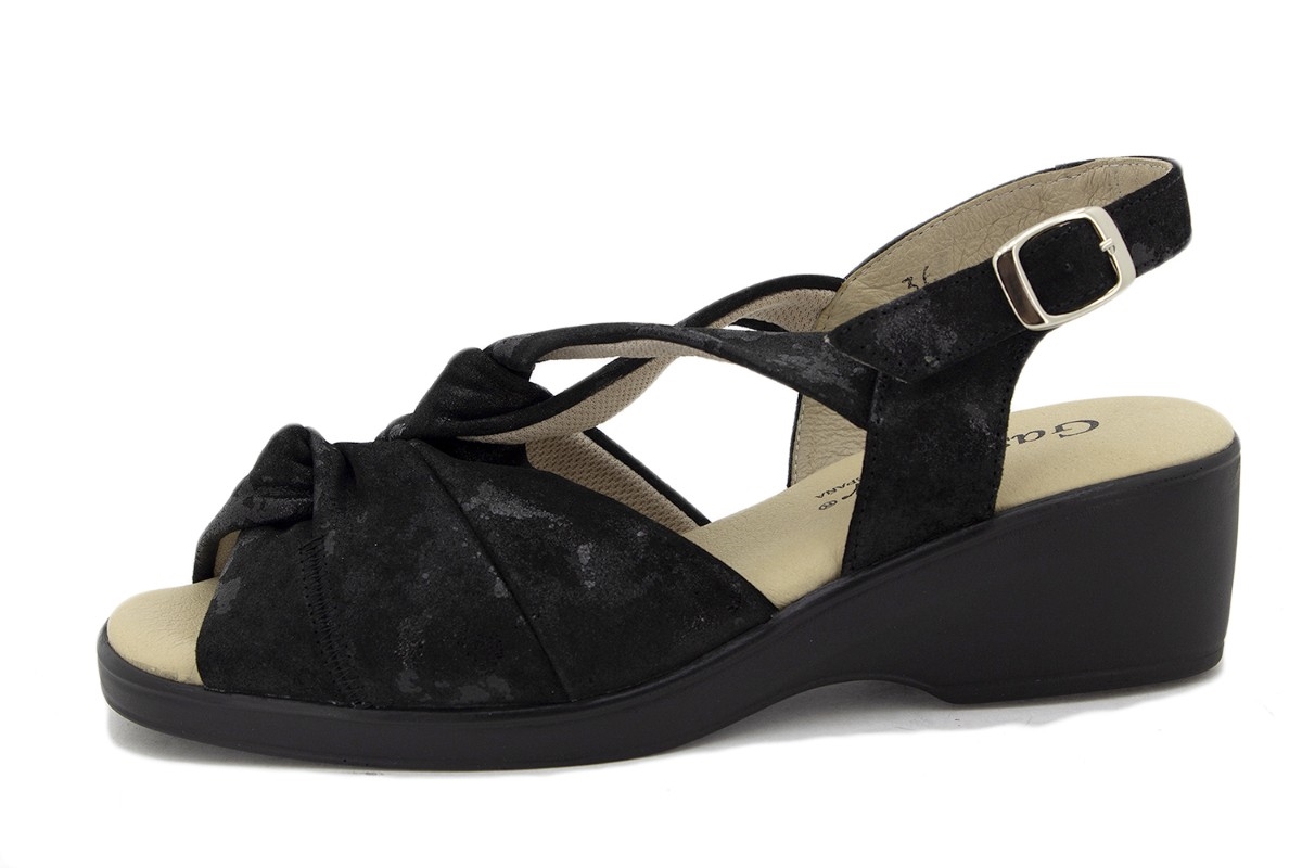 Sandalia Cuña Ante Metal Negro 1561
