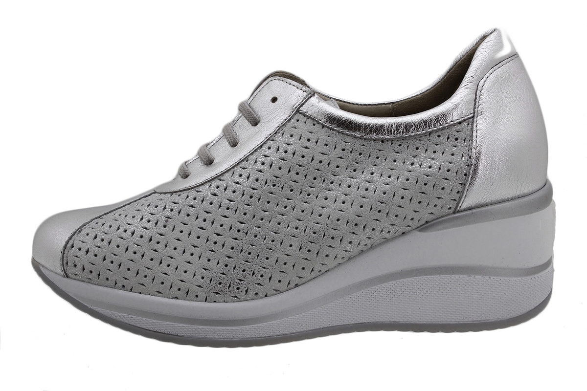 Sneaker Metal Plata 180765