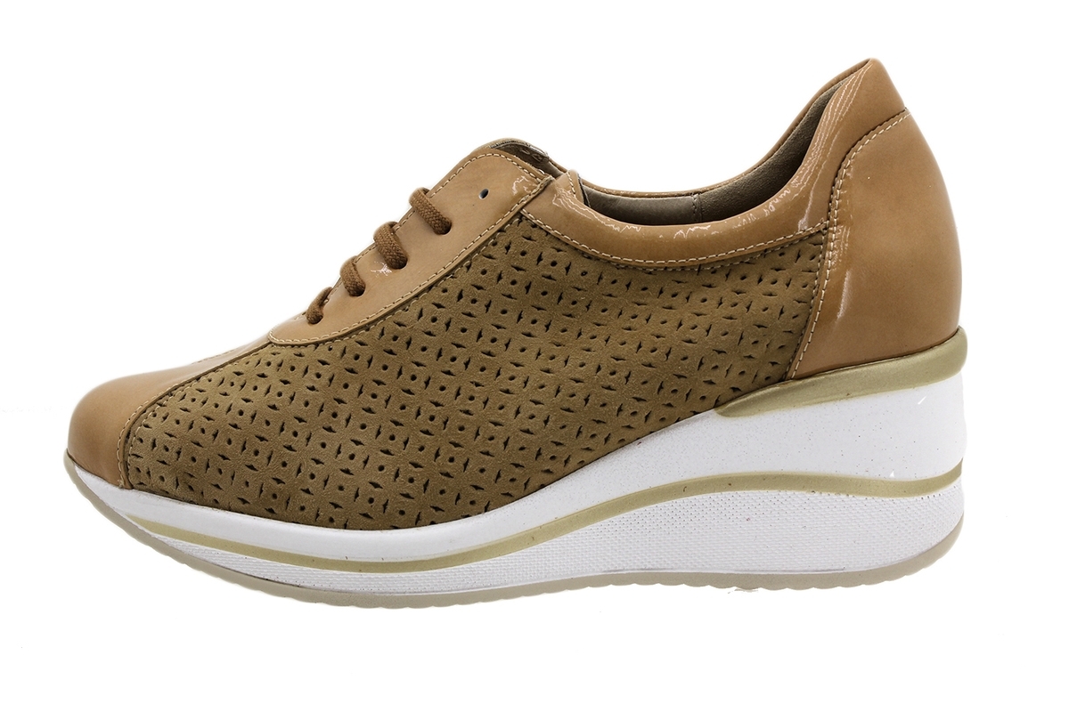 Sneaker Charol Terra 180765