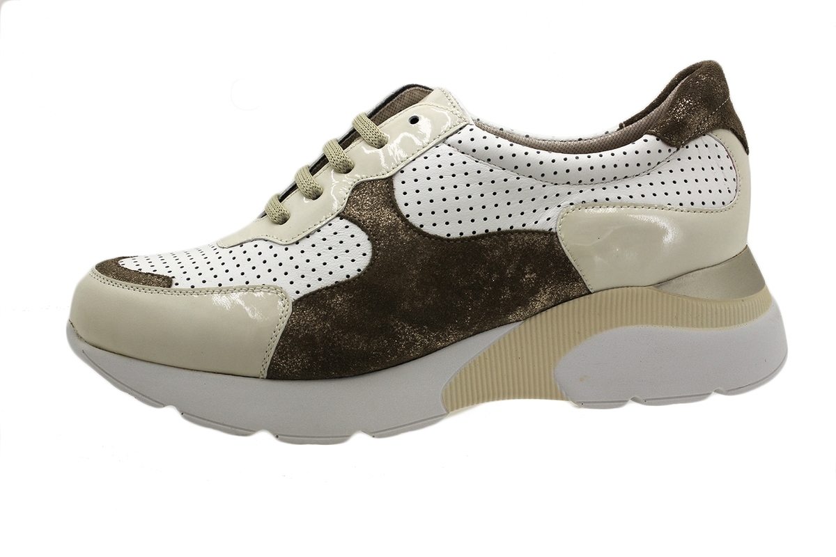 Charol Hielo Sneaker 190075