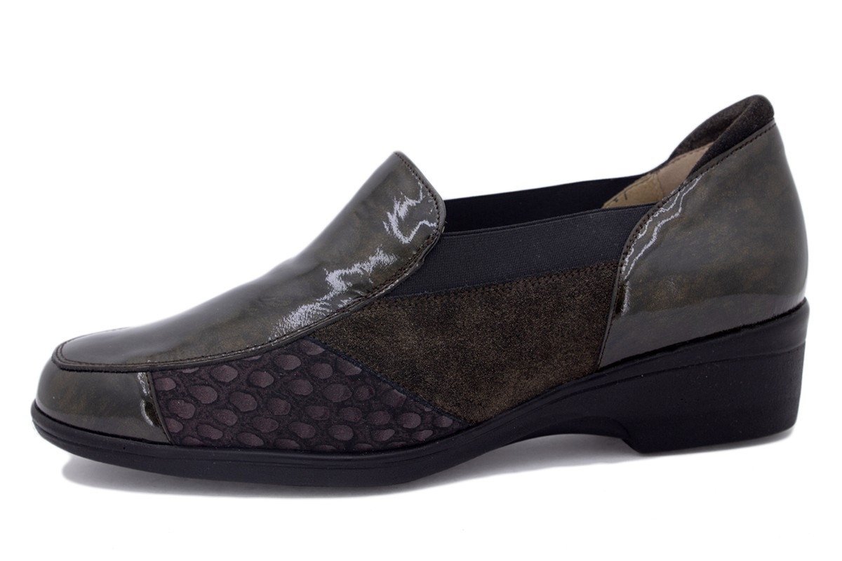 Mocasín Charol Taupe 205605