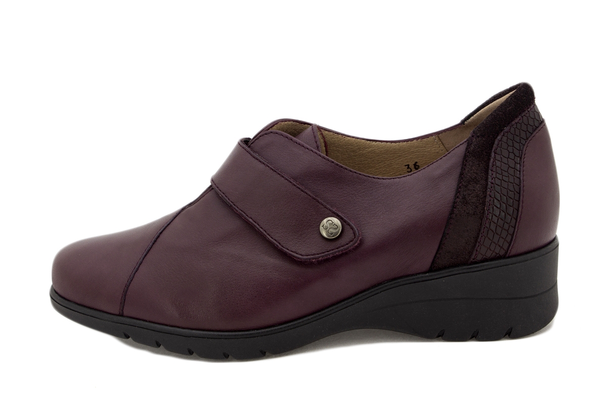 Zapato Tira Ajustable Piel Burdeos 205952
