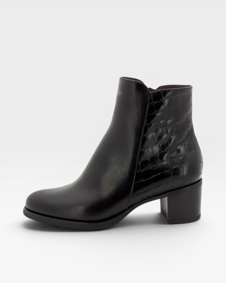Botín Piel Negro 215445