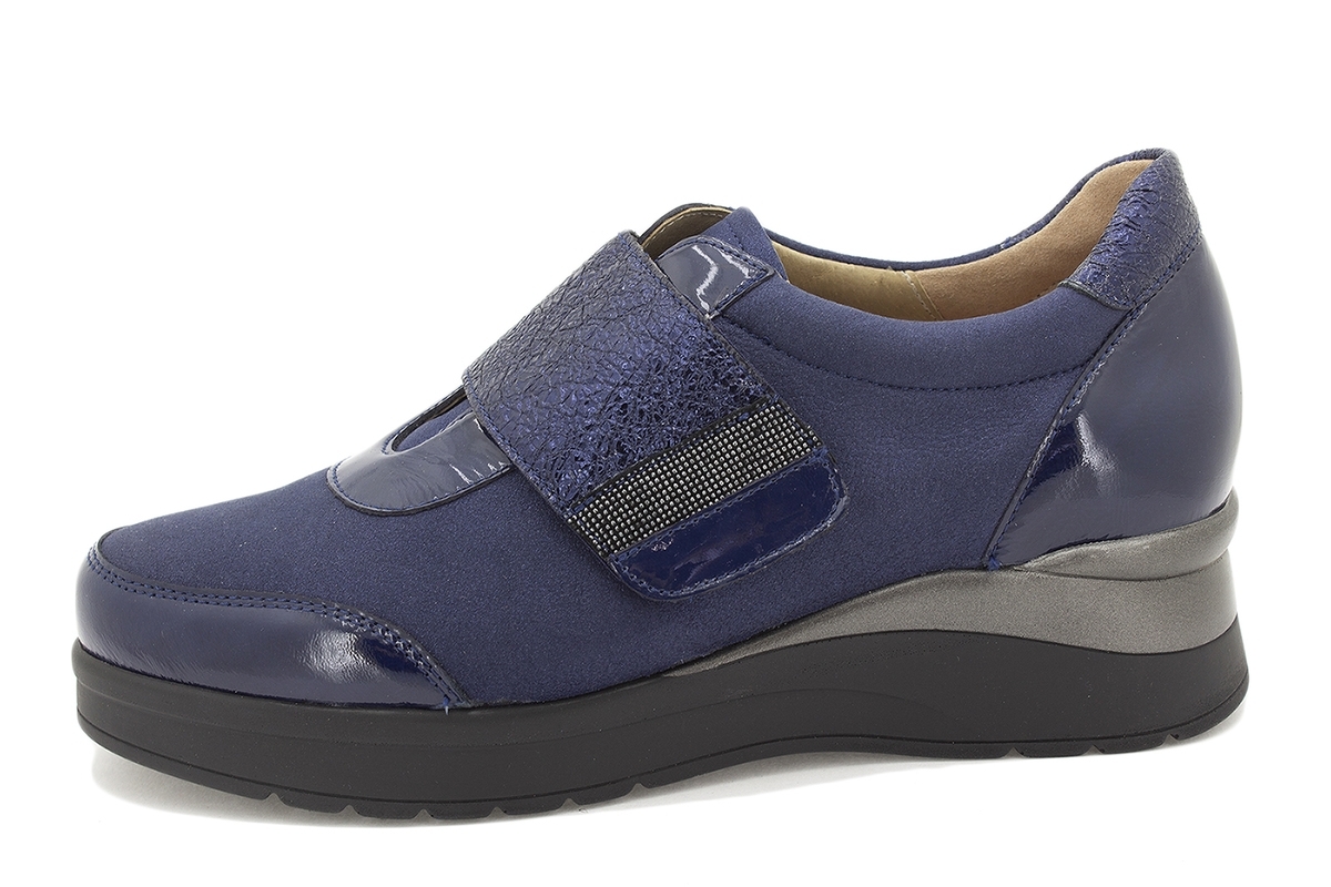 Zapato Tira Ajustable Charol Marino 215752