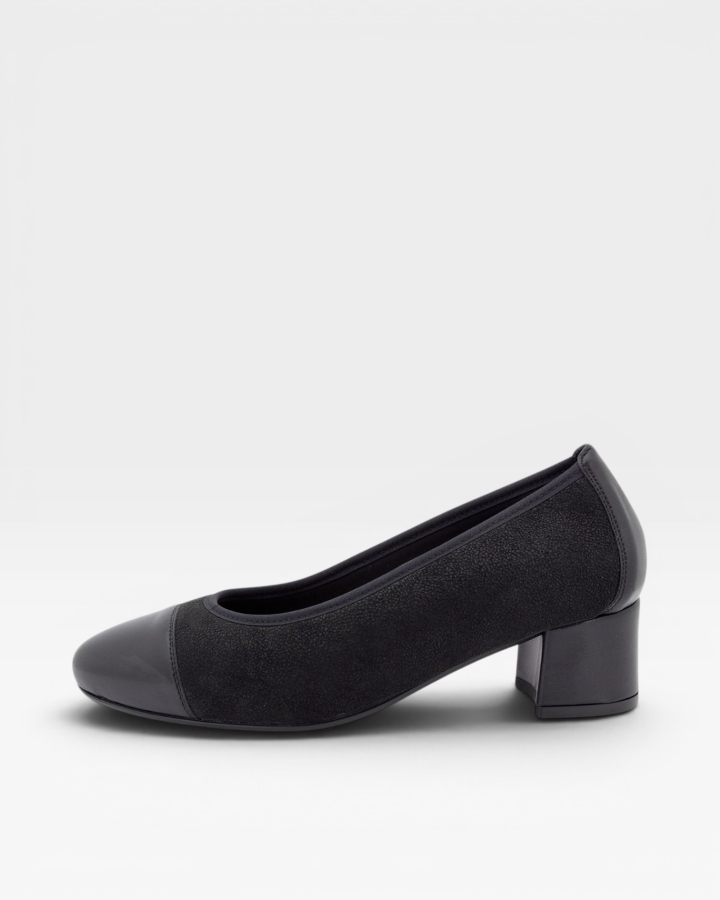 Salón Piel Negro 225019