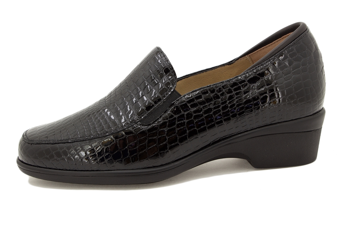 Mocasín Charol Grabado Negro 225610