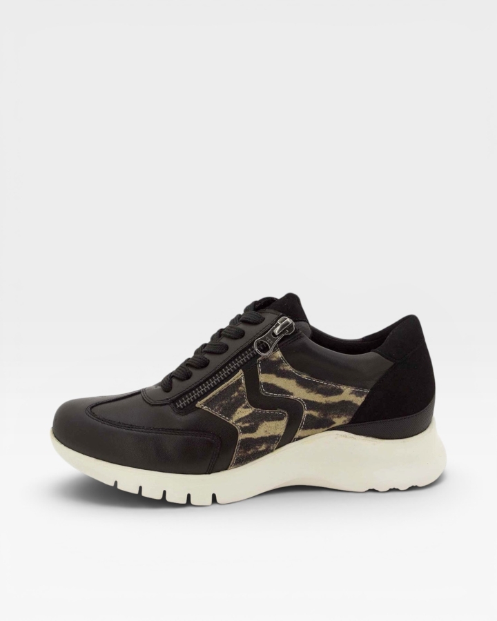 Sneaker Piel Negro 225701