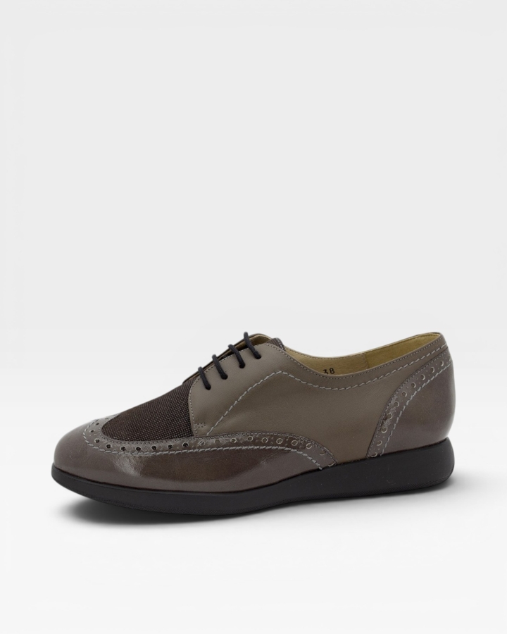 Zapato Cordón Charol Topo 235540