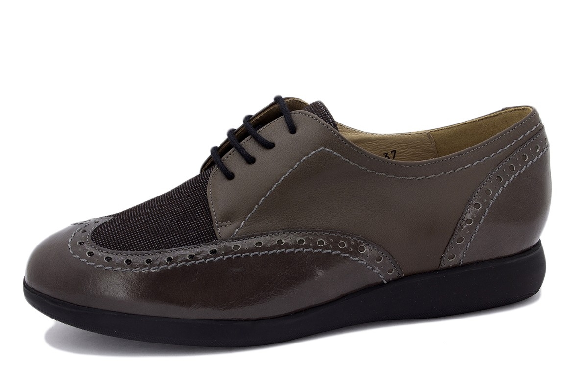 Zapato Cordón Charol Topo 235540
