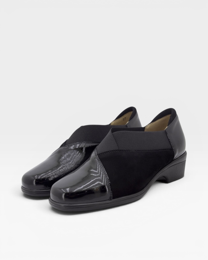 Abotinado Charol Negro 235608
