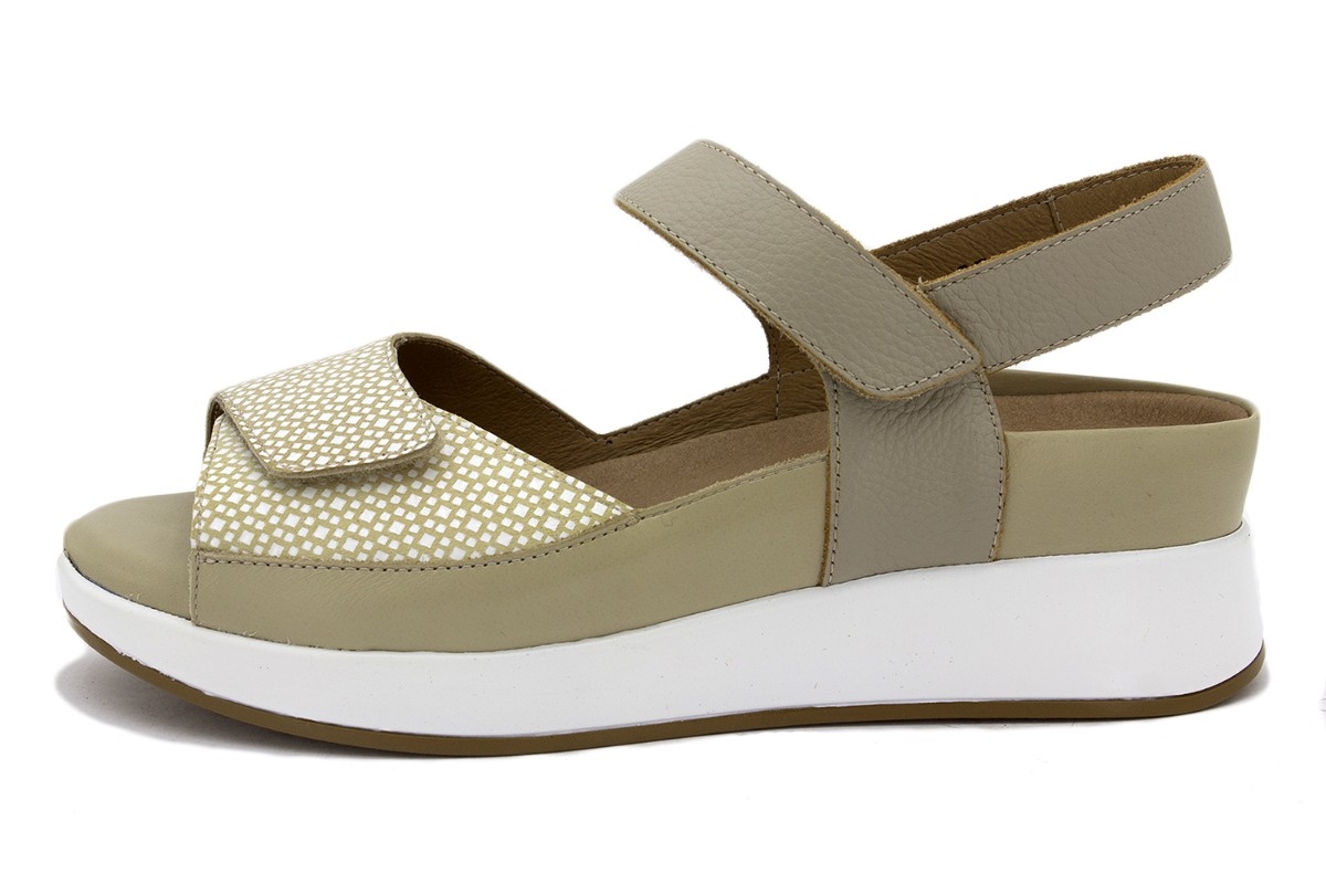 Sandalia Plantilla Extraíble Estampado Beig 240422