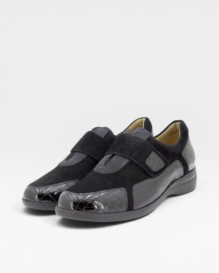 Zapato Tira Ajustable Coco Negro 245577