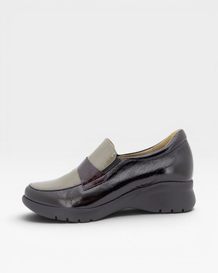 Mocasín Charol Negro 245854