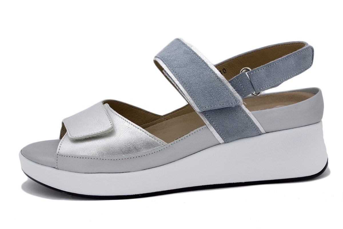 Sandalia Plantilla Extraíble Metal Plata 250382