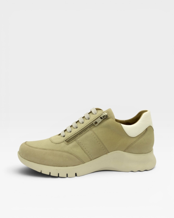 Sneaker Nobuck Visón 250706
