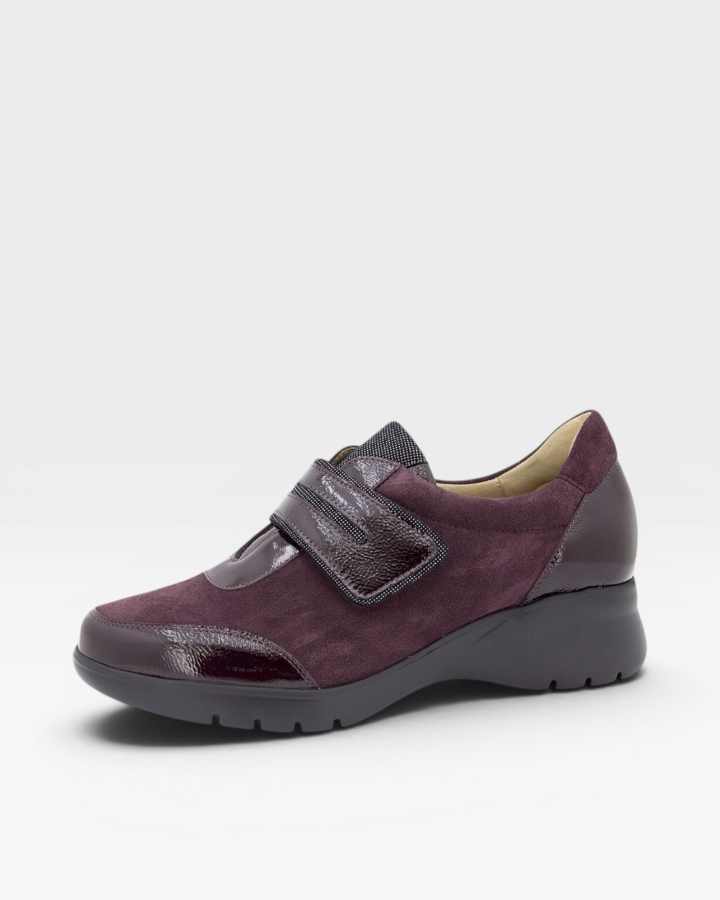 Zapato Tira Ajustable Charol Burdeos 255852